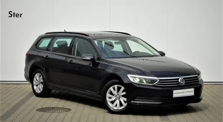 kisielice Volkswagen Passat cena 59900 przebieg: 176671, rok produkcji 2016 z Kisielice